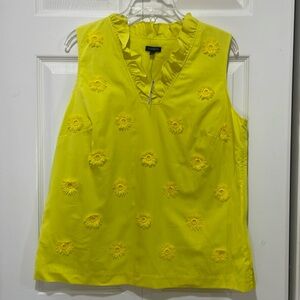 NWT Talbot daisy top